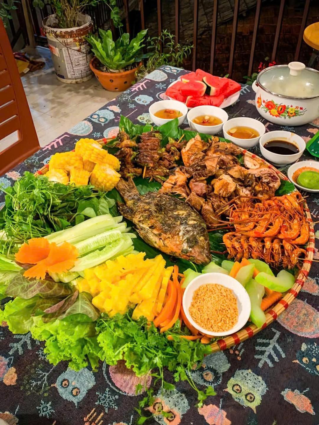Duy Tuyen Ba Be Homestay Free Bbq Bac Kan 外观 照片